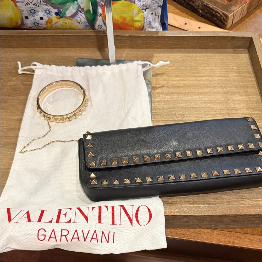 Valentino Garavani Dark Gray Clutch with Gold Studs - Picture 4 of 9